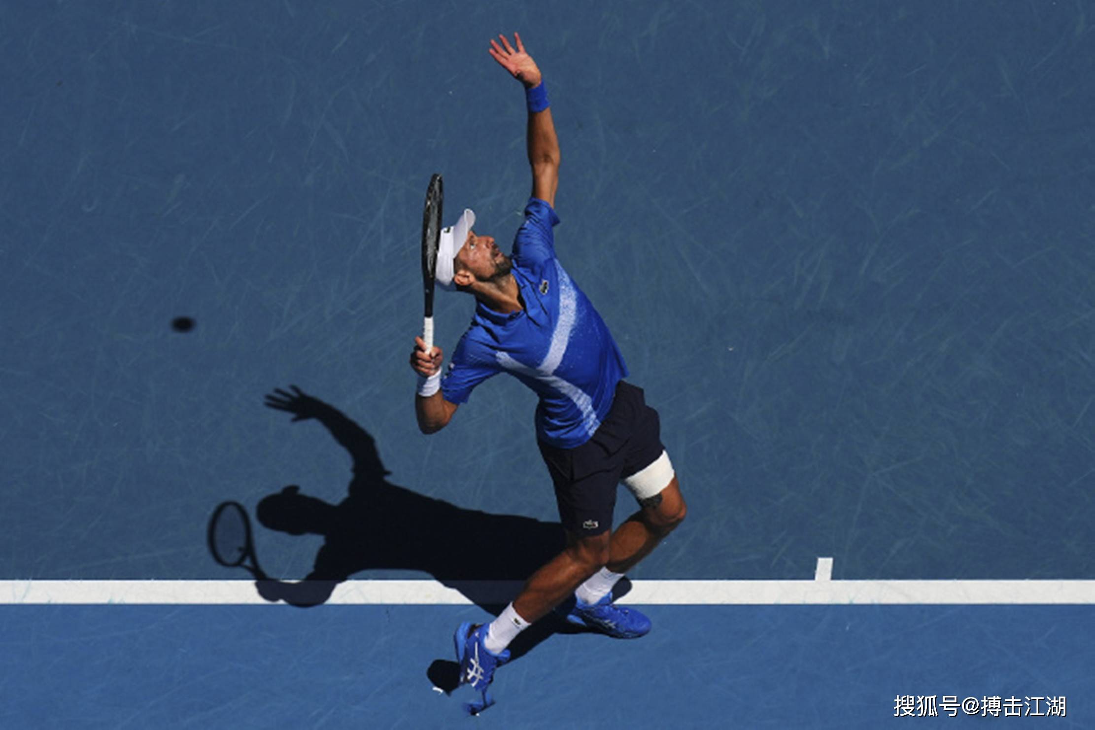 关于法国网球队鏖战美国网球队,德约科维奇绝境逆转的信息 关于法国网球队鏖战美国网球队,德约科维奇绝境逆转的信息