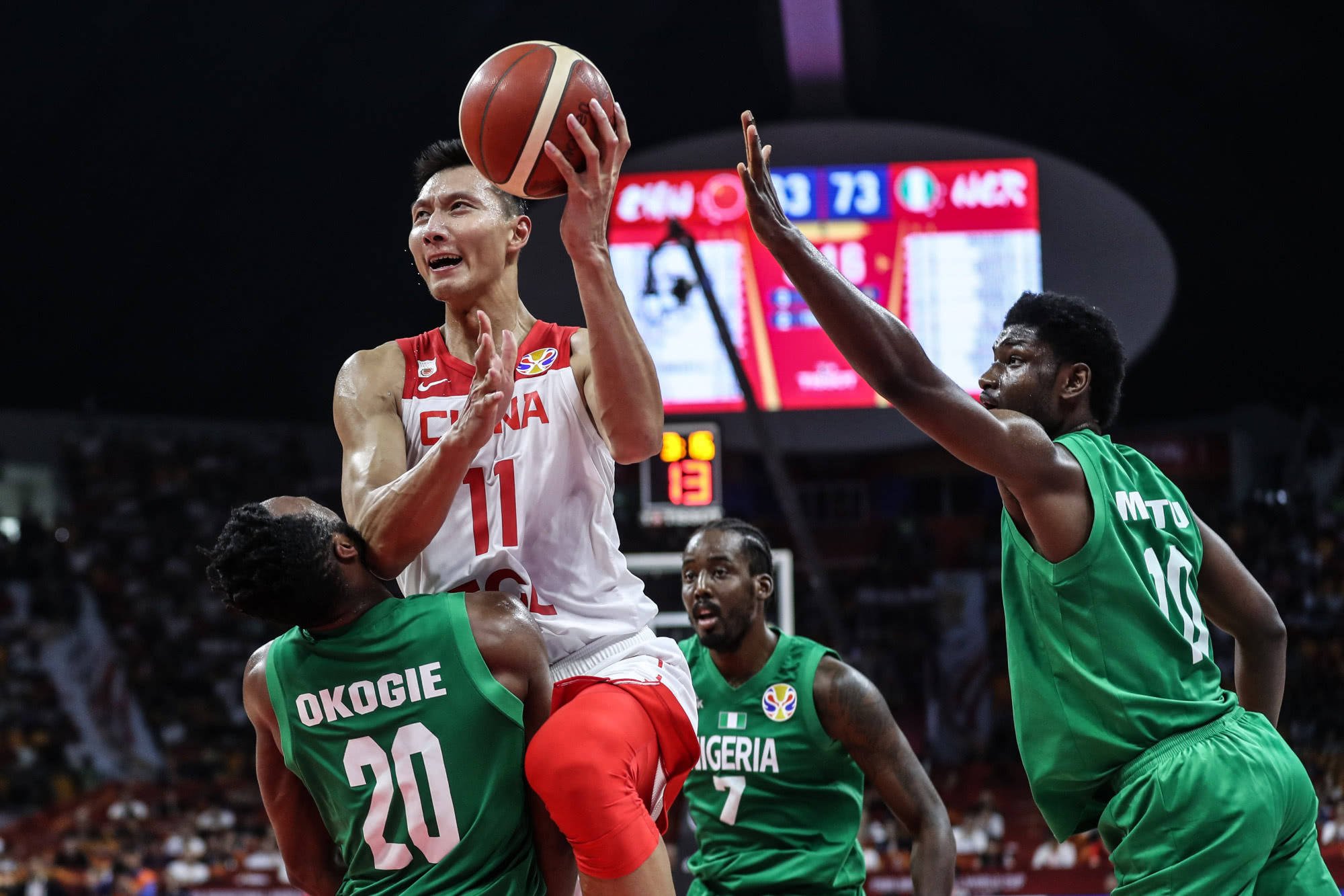 LOL英雄联盟赛事指南-意大利男篮力克尼日利亚男篮，乔治送出助攻的简单介绍