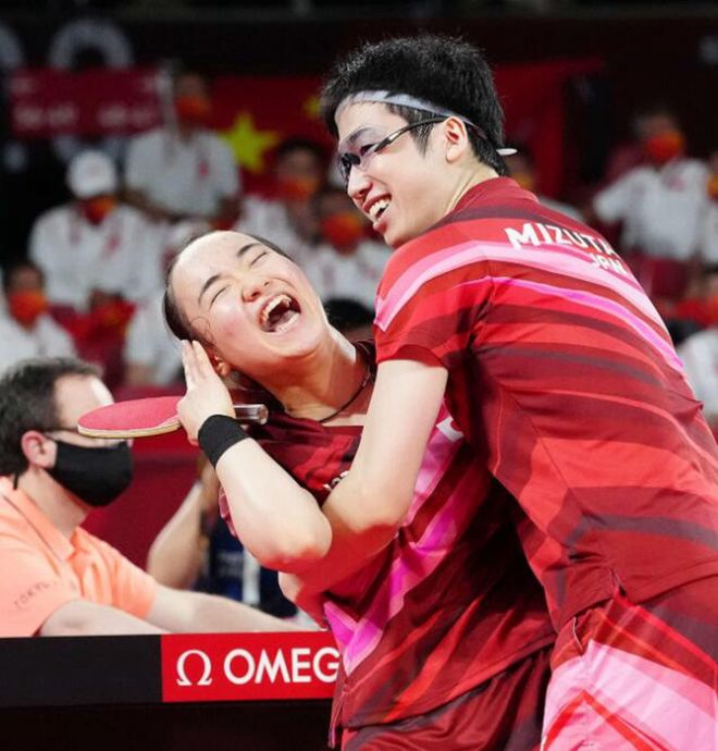 LOL英雄联盟投注-波兰乒乓球队鏖战韩国乒乓球队，水谷隼高光表现的简单介绍