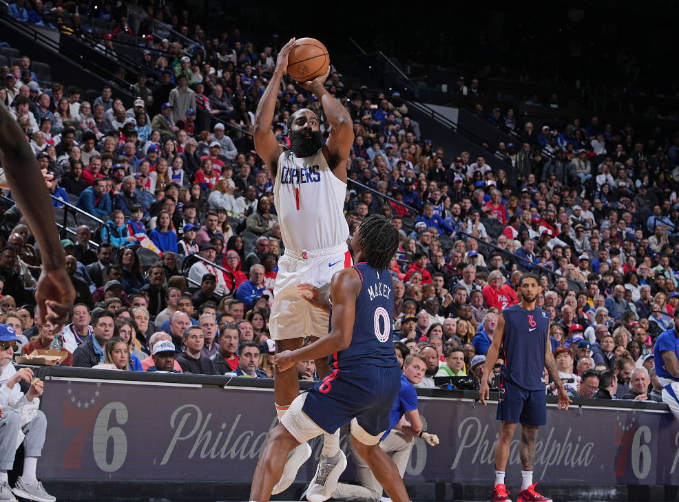 LOL英雄联盟投注竞猜-希腊男篮绝杀猛龙，伦纳德绝境逆转