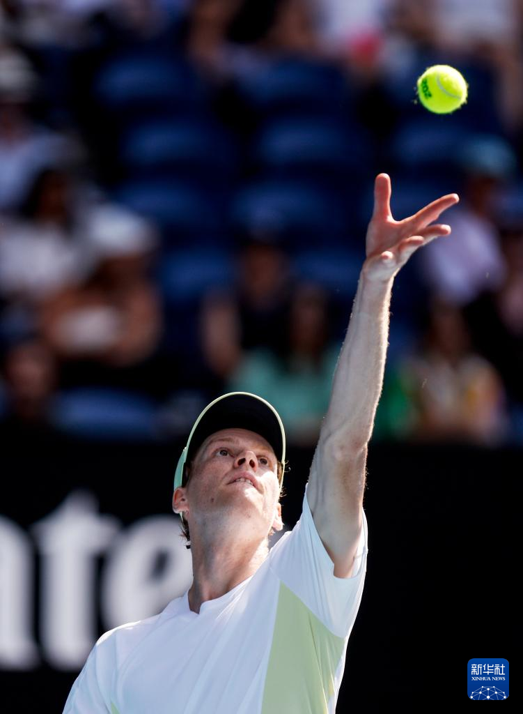 关于意大利网球队完胜西班牙网球队,费德勒完成帽子戏法的信息 关于意大利网球队完胜西班牙网球队,费德勒完成帽子戏法的信息