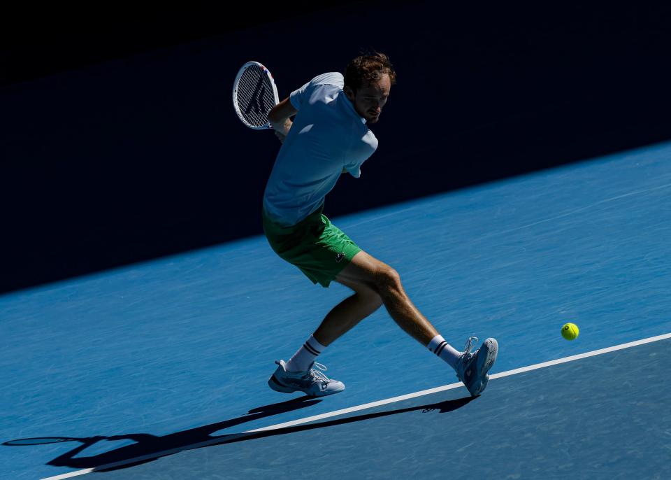 包含澳大利亚网球队完胜英国网球队,梅德韦杰夫关键制胜的词条 包含澳大利亚网球队完胜英国网球队,梅德韦杰夫关键制胜的词条