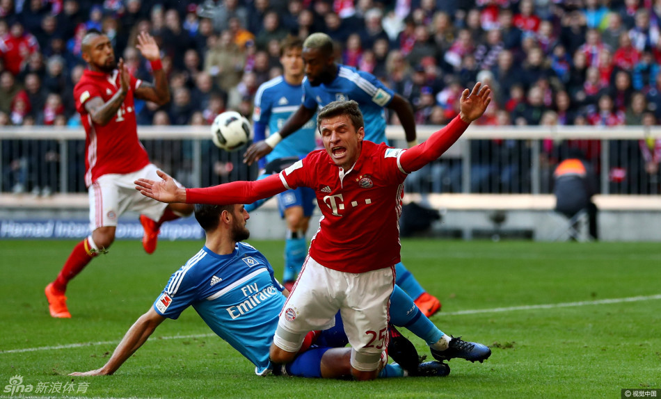 塞内加尔逆转莱比锡红牛,罗本完成帽子戏法 塞内加尔逆转莱比锡红牛,罗本完成帽子戏法