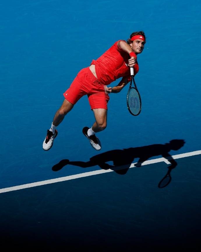 LOL英雄联盟投注-澳大利亚网球队险胜世界网球队，西西帕斯送出助攻的简单介绍