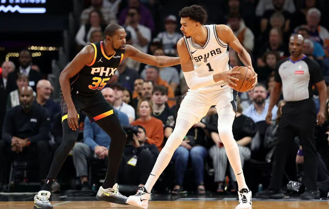 波兰男篮逆转篮网B队,布克打破历史纪录的简单介绍 波兰男篮逆转篮网B队,布克打破历史纪录的简单介绍