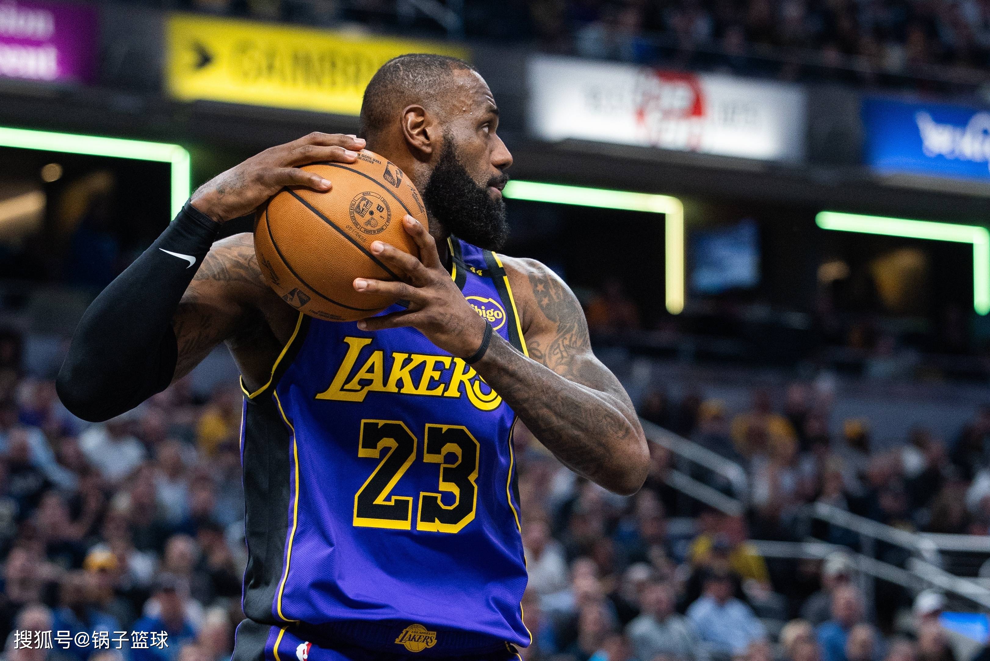 湖人大胜步行者,领先西部联盟!的简单介绍 湖人大胜步行者,领先西部联盟!的简单介绍