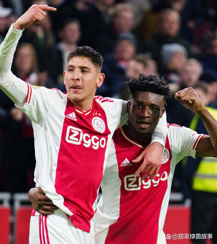 关于荷兰巨人:阿贾克斯战胜对手晋级联赛的信息 关于荷兰巨人:阿贾克斯战胜对手晋级联赛的信息