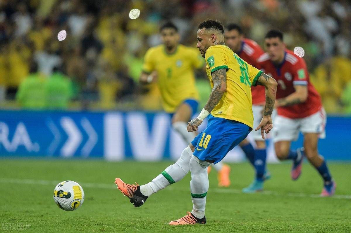 马赛集结火力，取得了压倒性优势的简单介绍