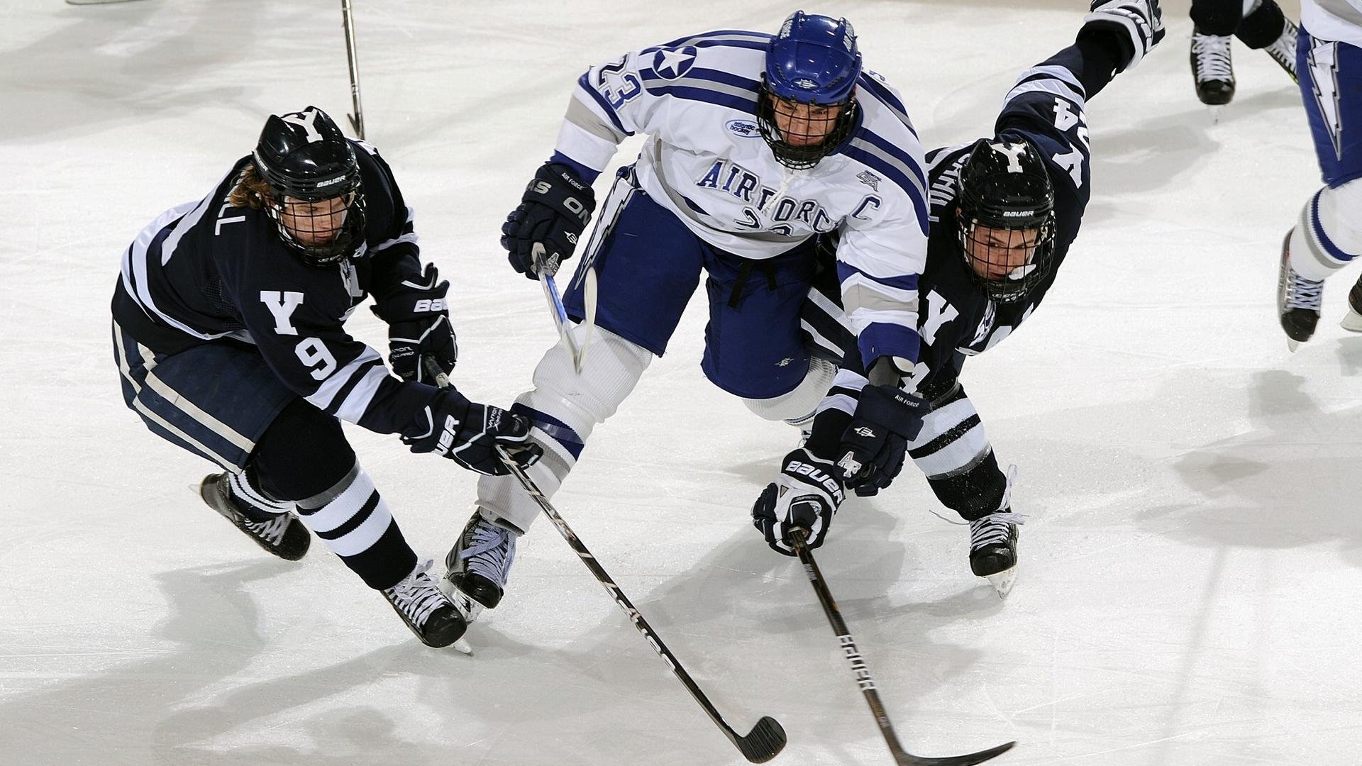 LPL赛事观看-从绝境到封神，小贾伦在生死时刻的狼性觉醒